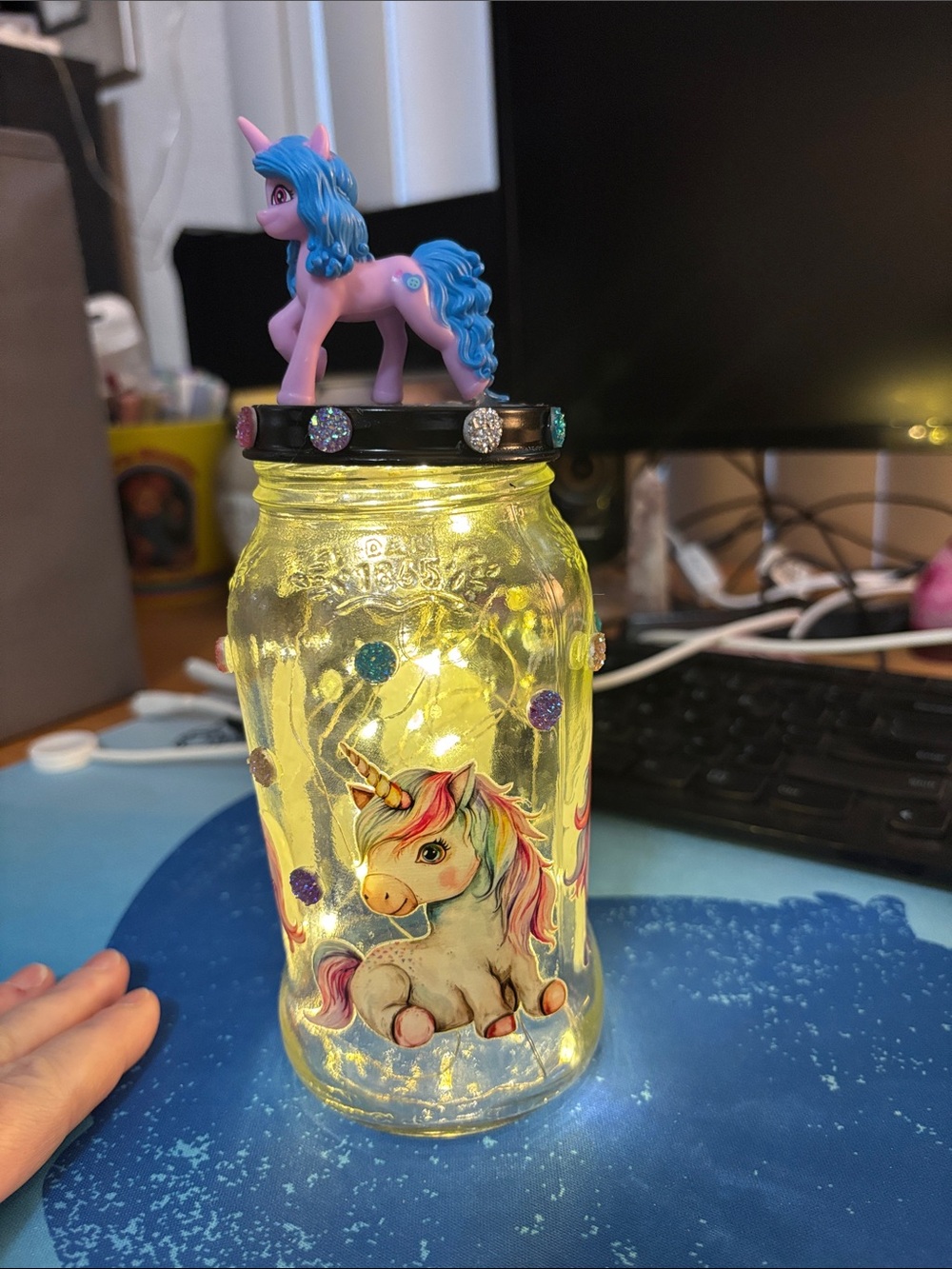 Magical Unicorn Light-Up Jar 🦄✨ - Picture 4 of 6